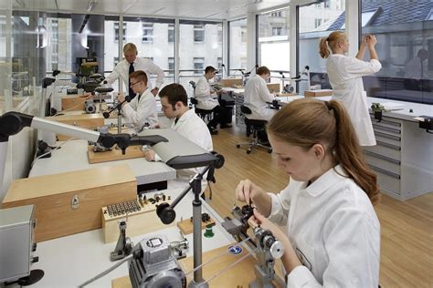 rolex ausbildung uhrmacher|Ausbildung Rolex Deutschland GmbH .